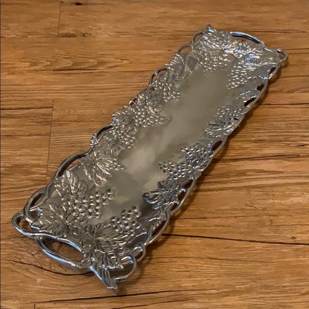 Vintage Arthur Court Bread Tray- grape pattern